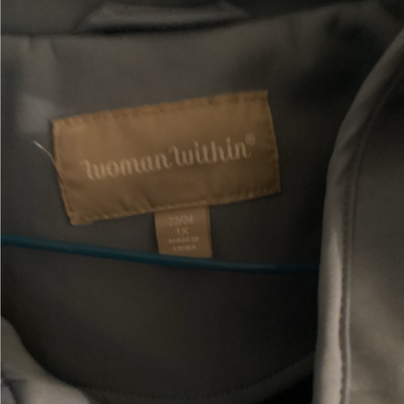 Woman Within blue parka, size 1X - Picture 3 of 6